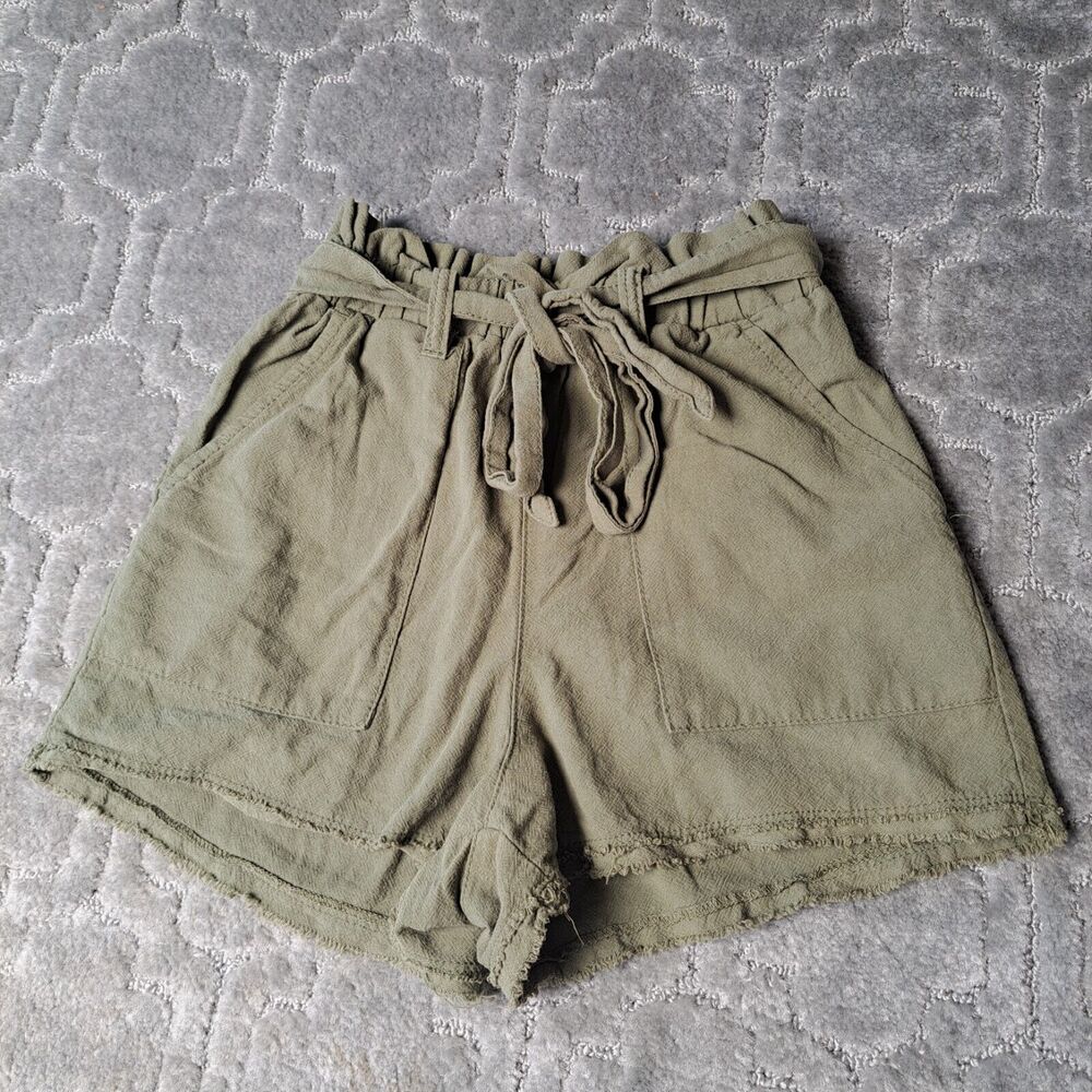 UNIONBAY Celine Belted SHORTS JUNIORS SIZE M HIGH RISE Hillside Army Green COMFY